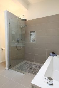 modern shower design with glass shower doors